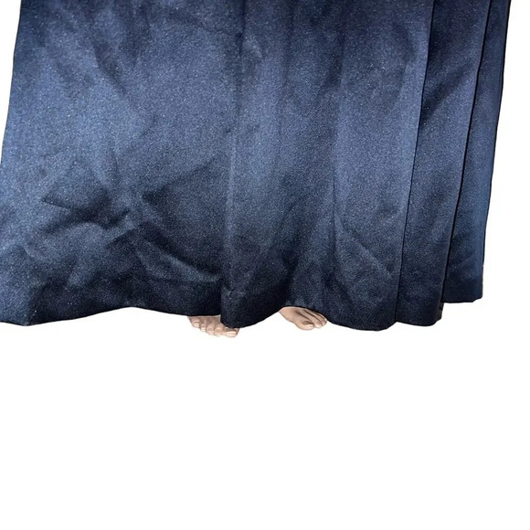 Francais By Huly Waltzer size 6 Black Satin Square Neck Fit Flare jewel 
Gown ￼ - Picture 11 of 13